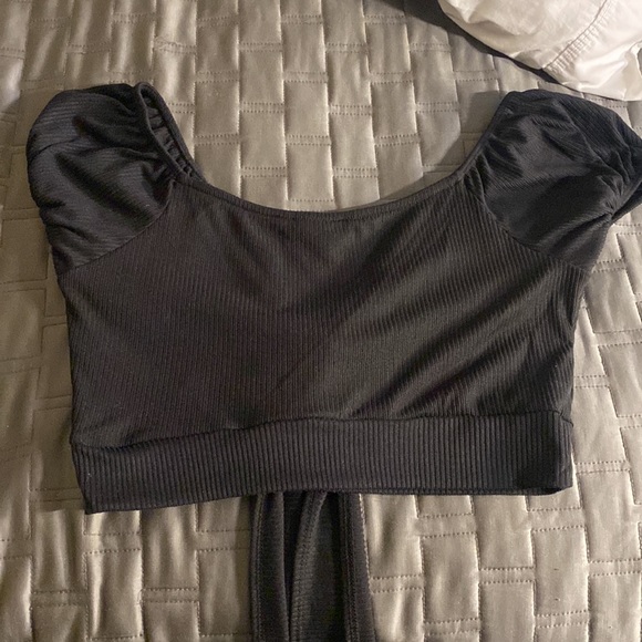 Discovery - Picture 2 of 5